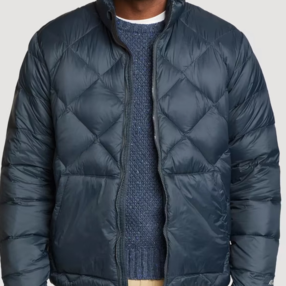 Eddie Bauer Men's CirrusLite  Black Skylighter Down Jacket. NWT